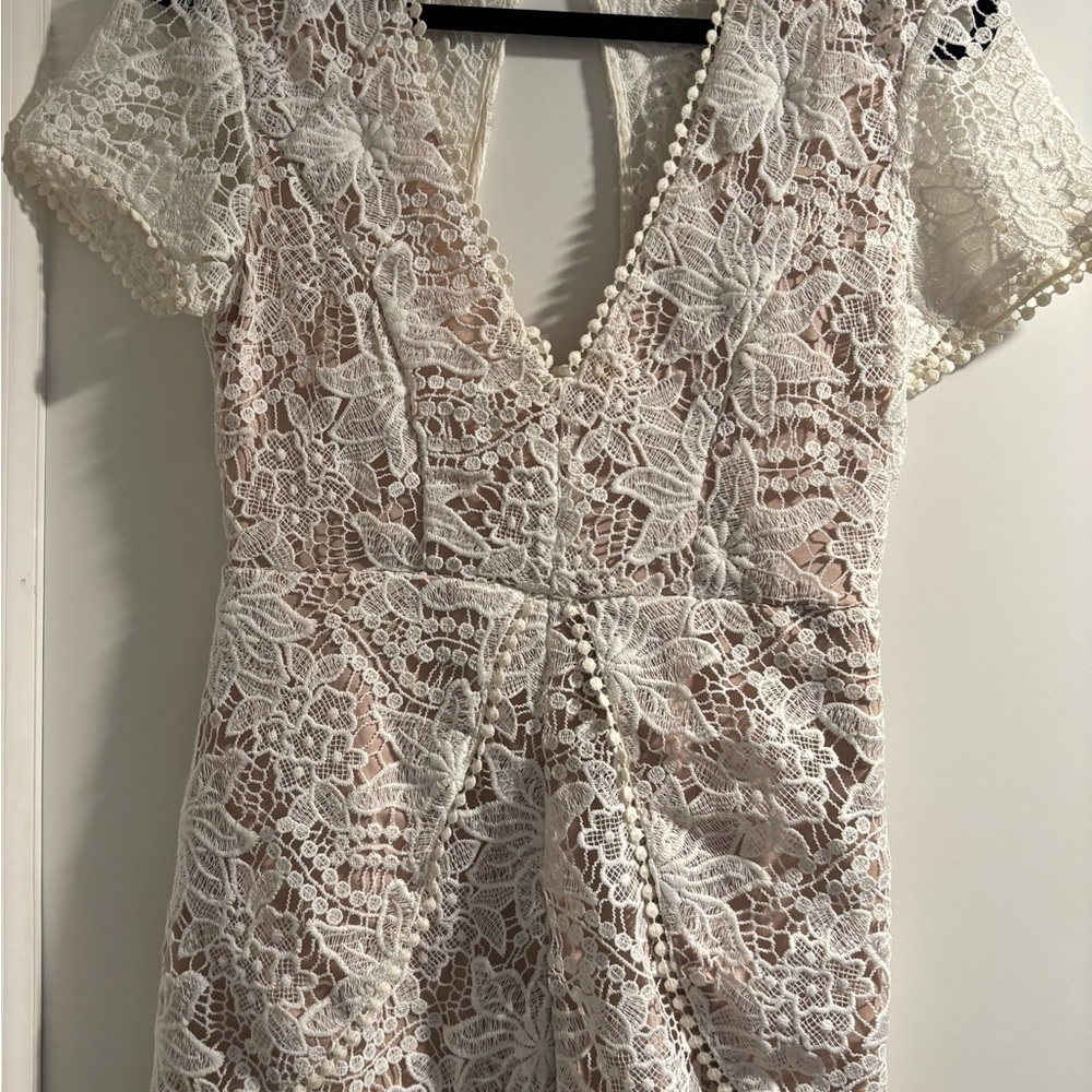 Love Tree Lace Romper in White and Cream